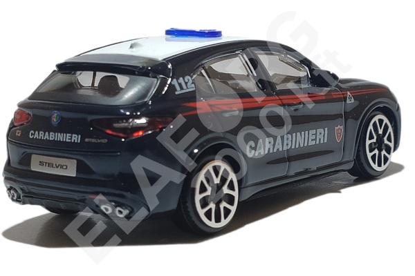 18-21096-car_1