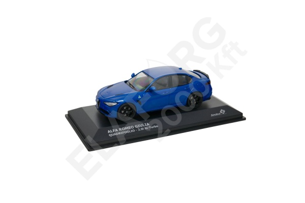Alfa Romeo Giulia Quadrifoglio 2016
